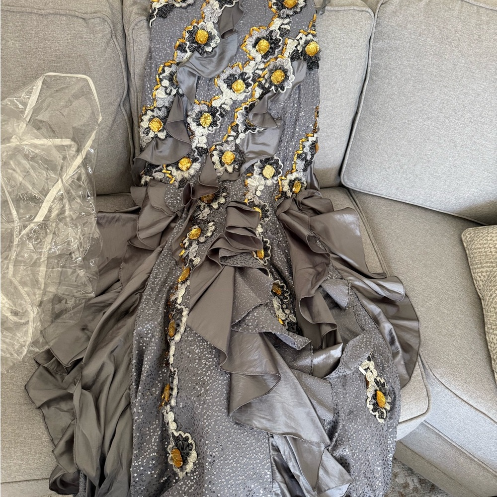 Elegant Gray Floral Embellished Dress